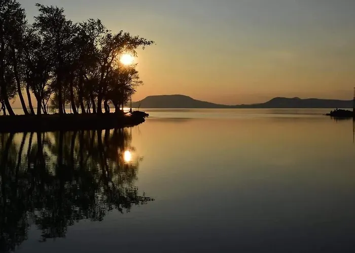 Sunrise Apartmanhotel 4*